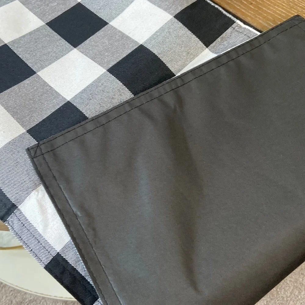 NEW! Modern Farmhouse Black & White Buffalo Check Plaid Dining Table Runner